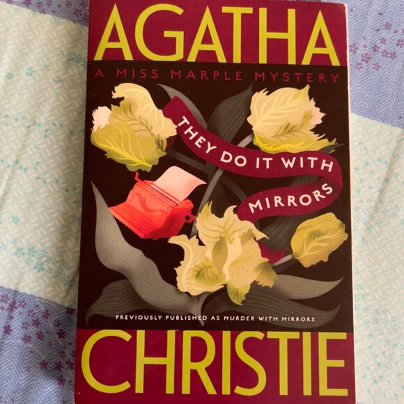 They Do It With Mirrors by Agatha Christie - Picture 1 of 2